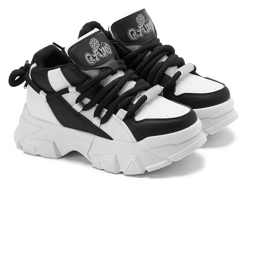 Women Trendy Fashion Sneakers - Black2