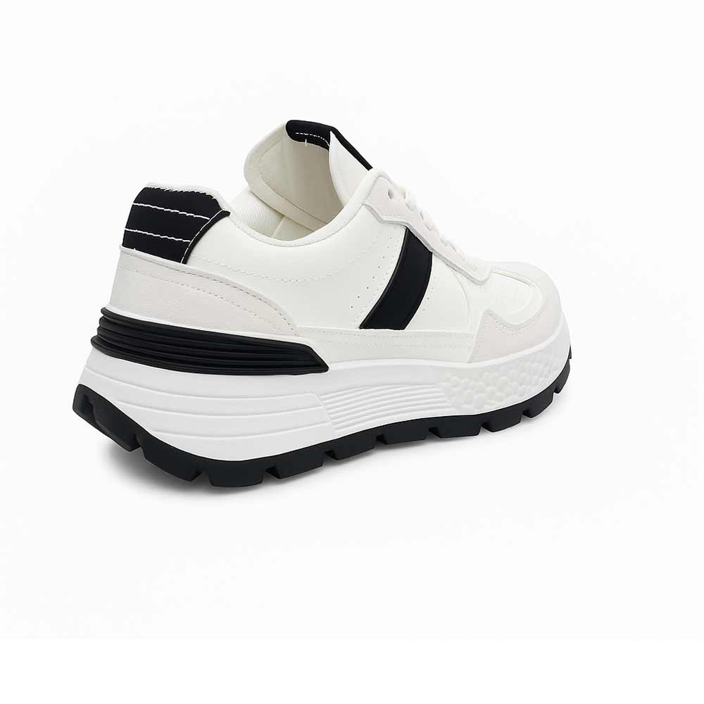 Women's fashionable sneakers - White1