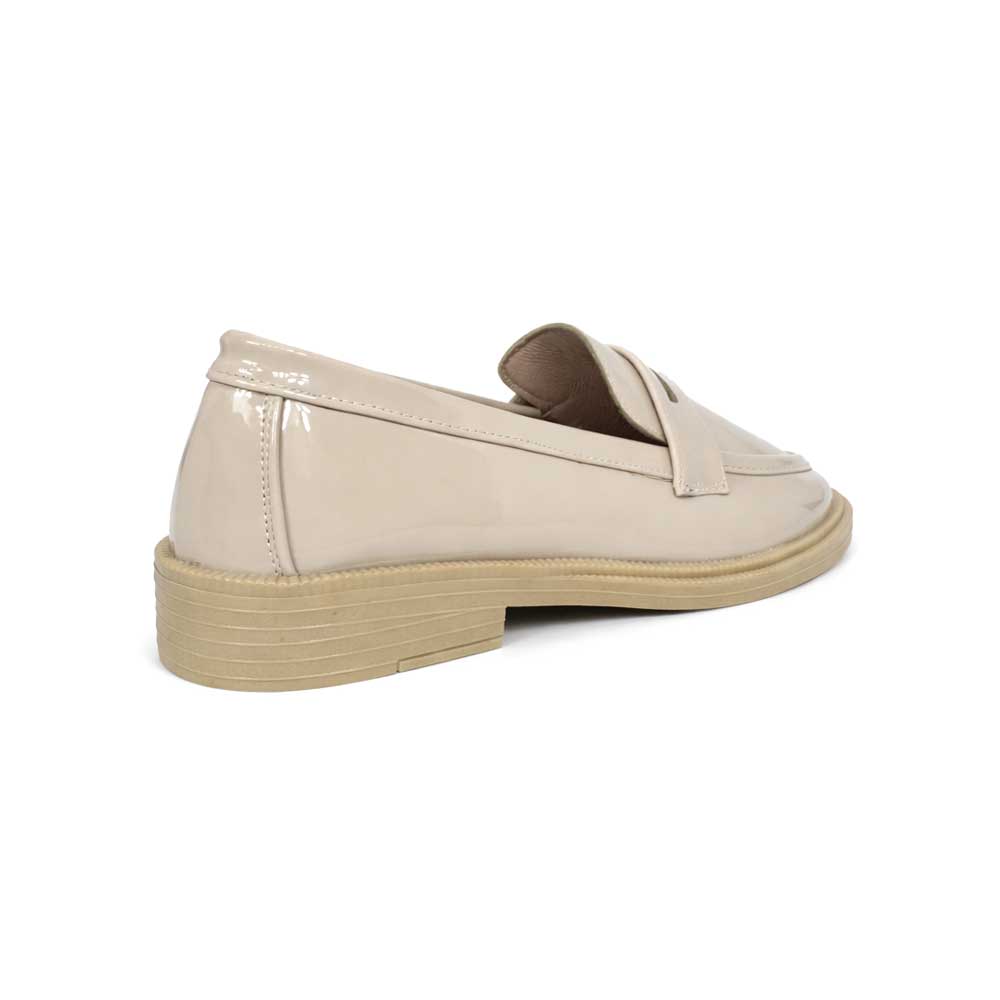 Women's Gloosy Moccasin - Beige1