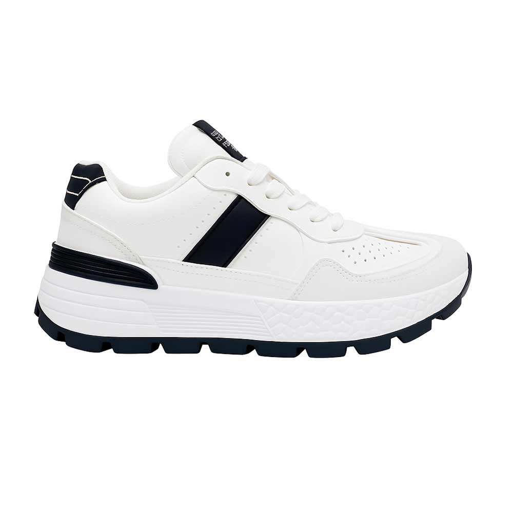 Women's fashionable sneakers - White