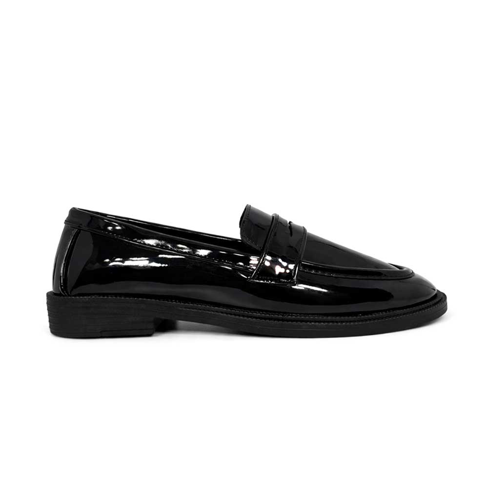 Women's Gloosy Moccasin - Black